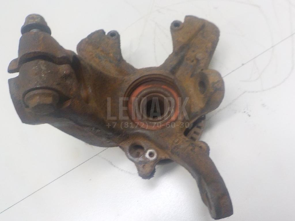 Кулак поворотный передний левый