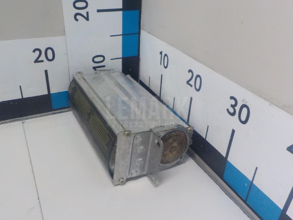 Подушка безопасности пассажирская (в торпедо)