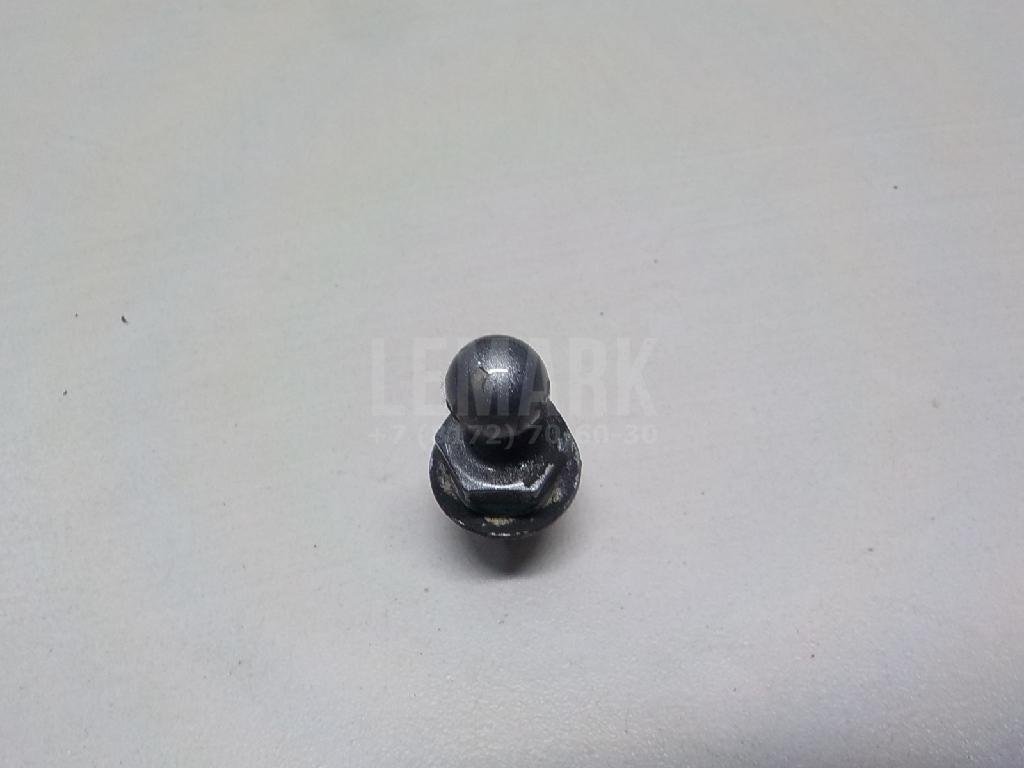 Крепеж газового упора