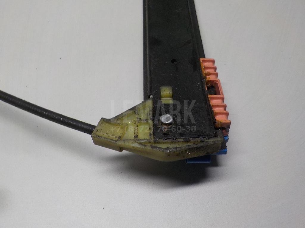 Стеклоподъемник электр. передний правый