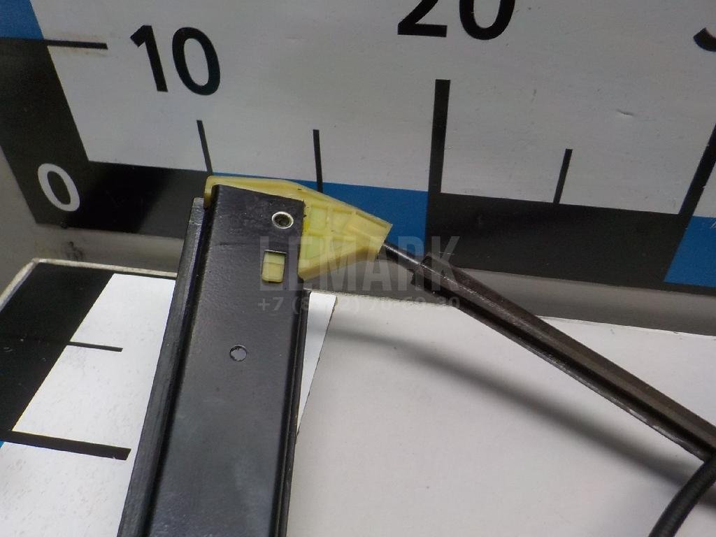 Стеклоподъемник электр. передний правый