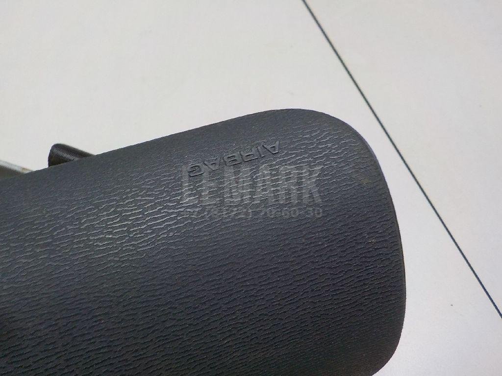 Крышка подушки безопасности (в торпедо)