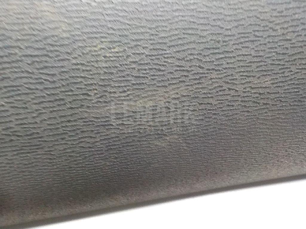 Крышка подушки безопасности (в торпедо)