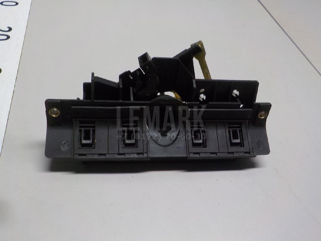 Замок багажника