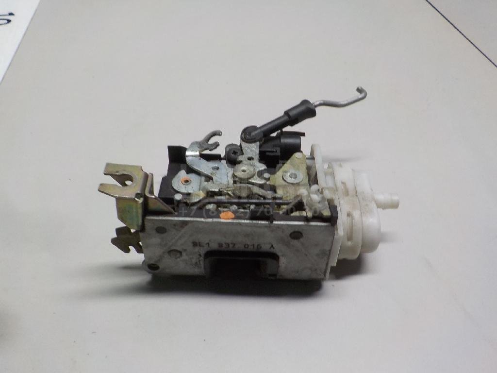 Замок двери передней правой