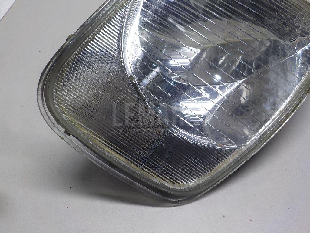 Указатель поворота правый белый