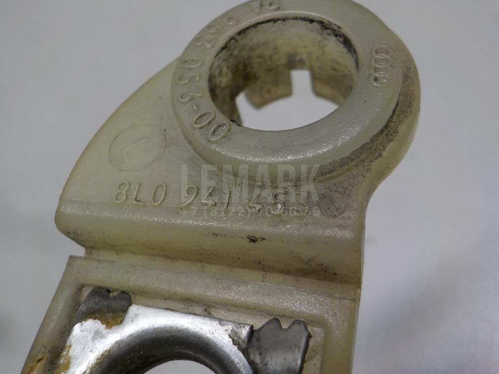 Кронштейн крепления фары