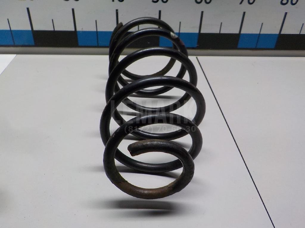 Пружина передняя