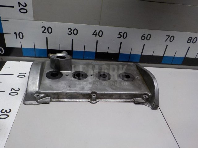 Крышка головки блока (клапанная)