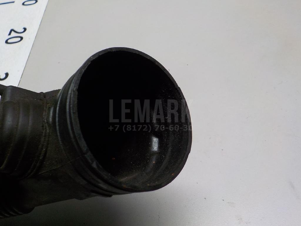 Патрубок воздушного фильтра
