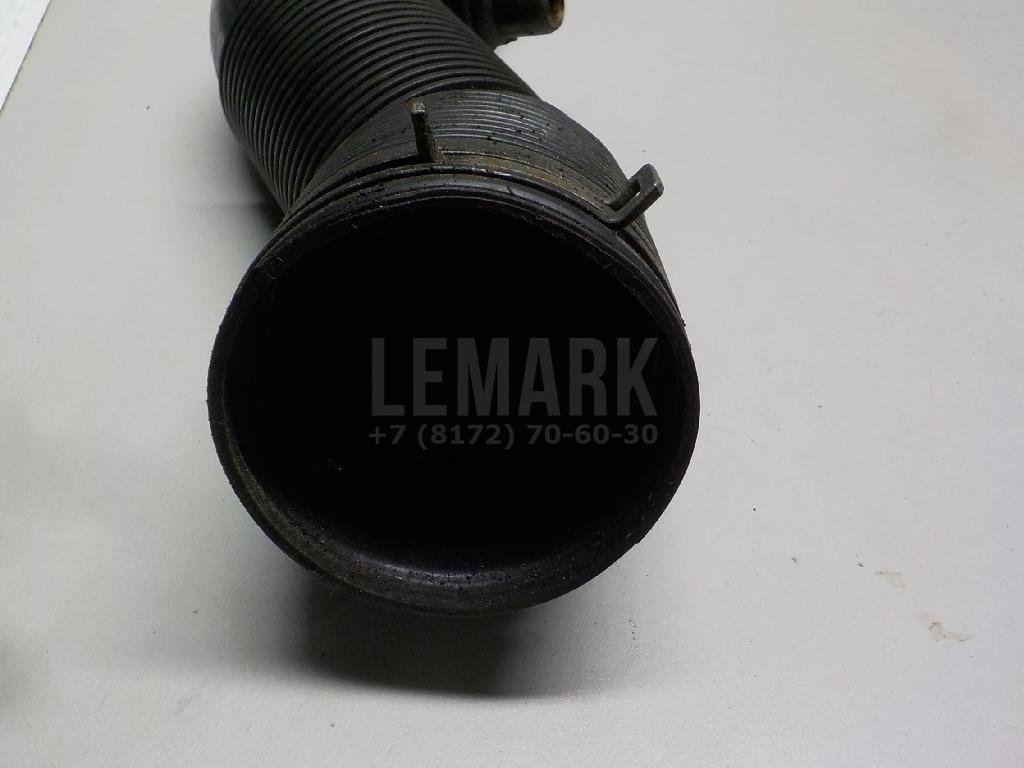 Патрубок воздушного фильтра