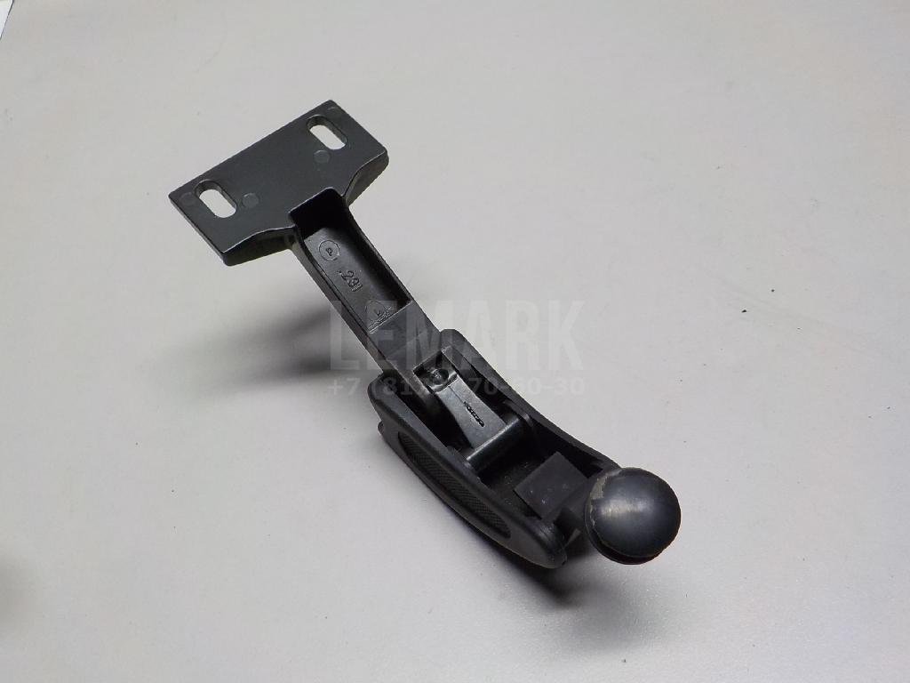 Замок бокового стекла