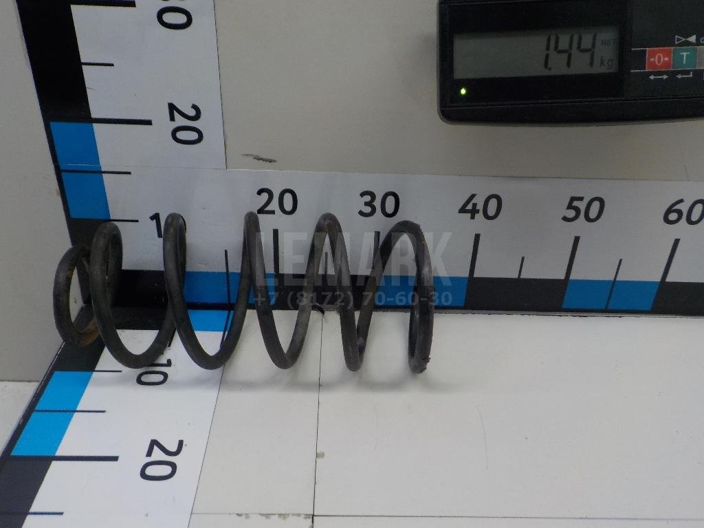 Пружина передняя