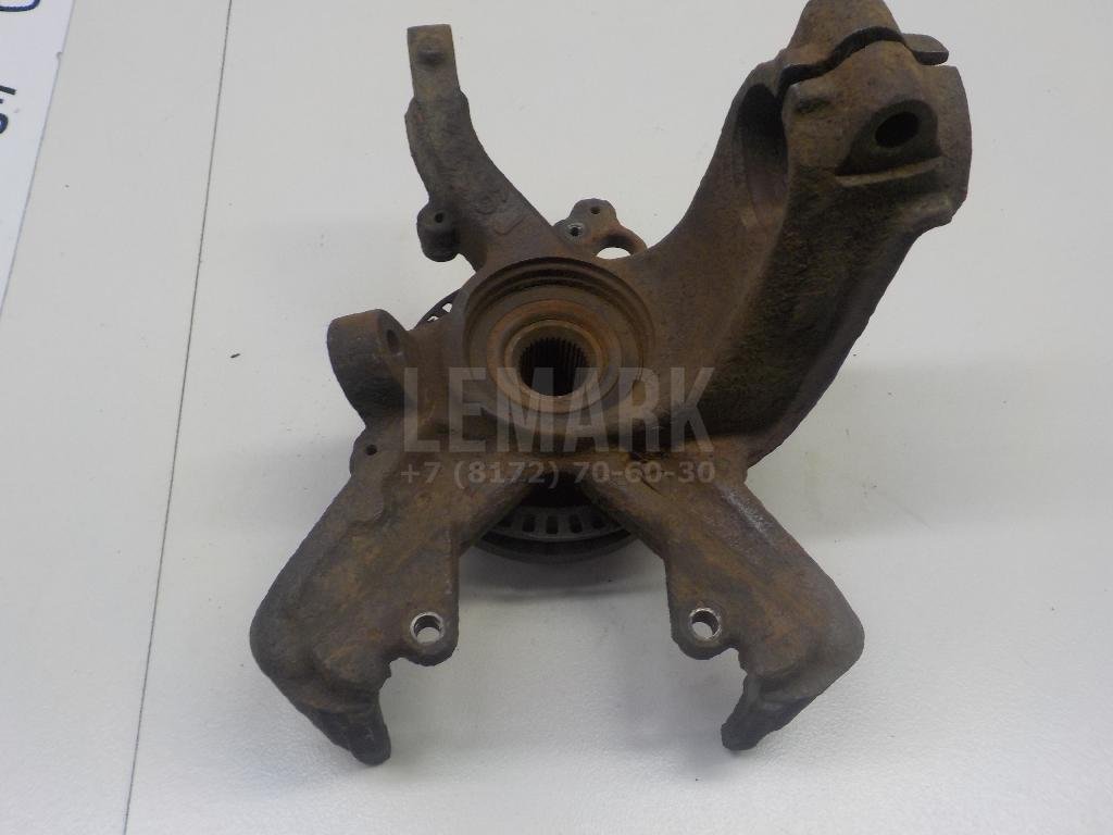 Кулак поворотный передний левый