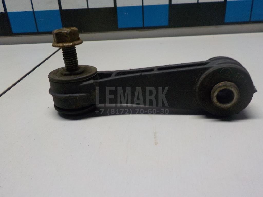 Стойка переднего стабилизатора