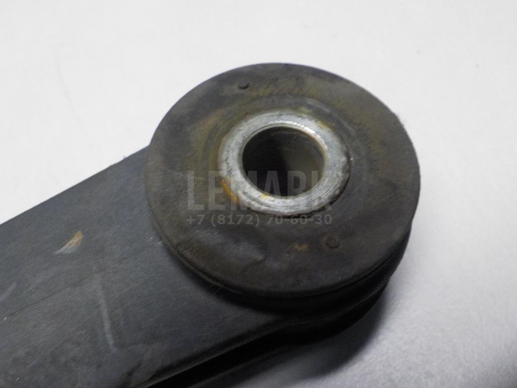 Стойка переднего стабилизатора