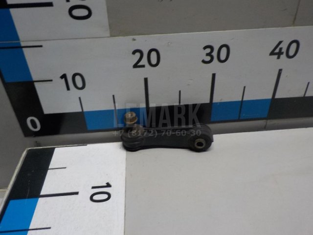 Стойка переднего стабилизатора