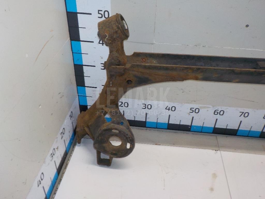 Балка задняя