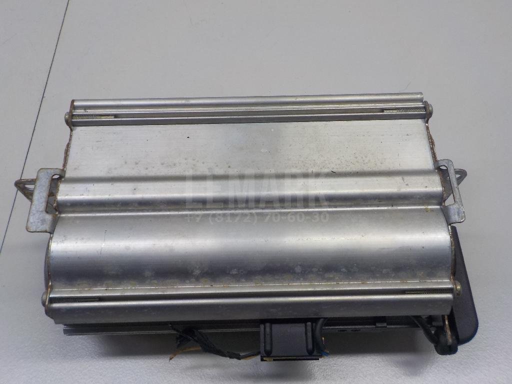 Подушка безопасности пассажирская (в торпедо)