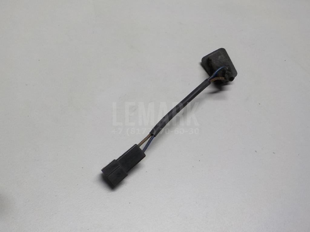 Форсунка омывателя лобового стекла