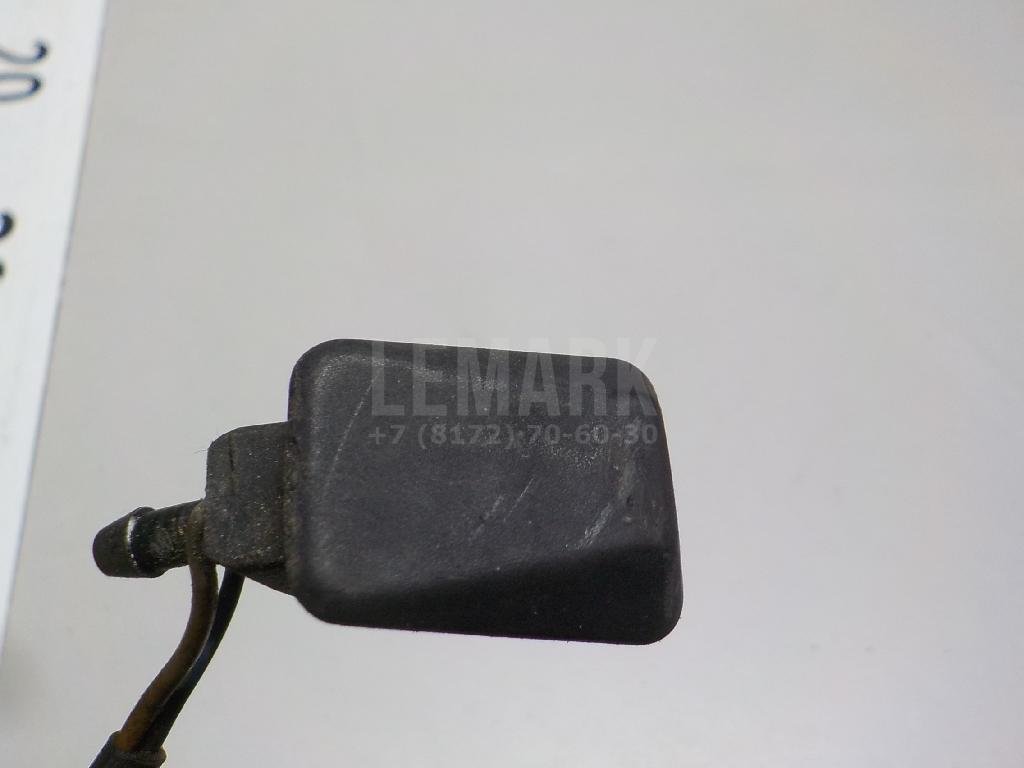 Форсунка омывателя лобового стекла