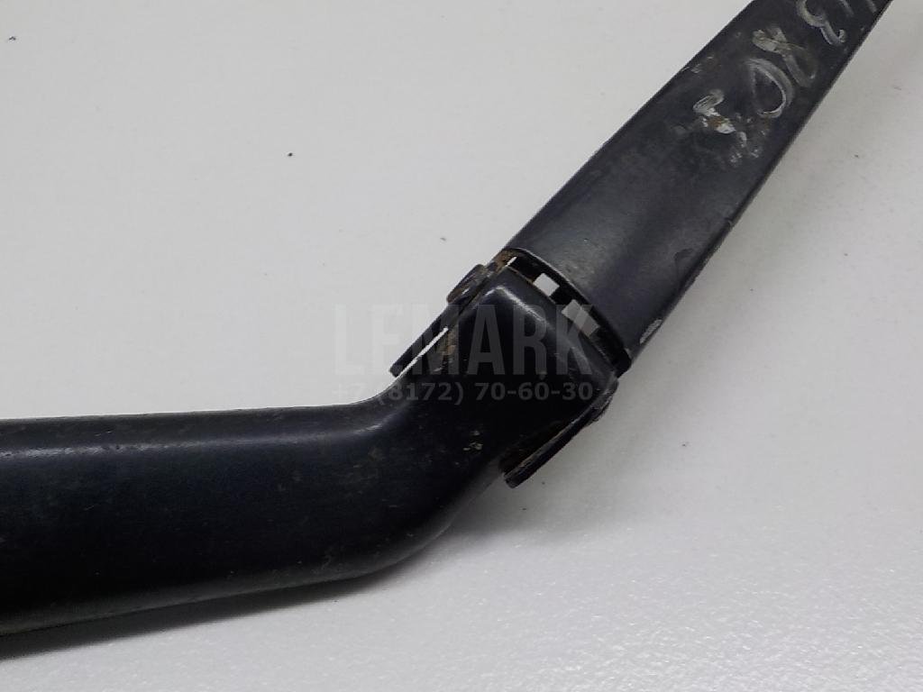 Поводок стеклоочистителя передний правый