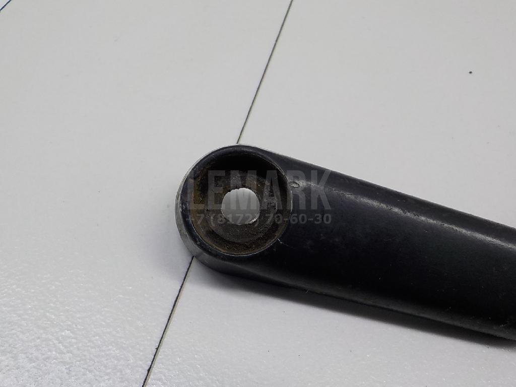 Поводок стеклоочистителя передний правый