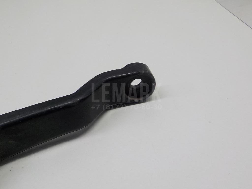 Поводок стеклоочистителя передний правый