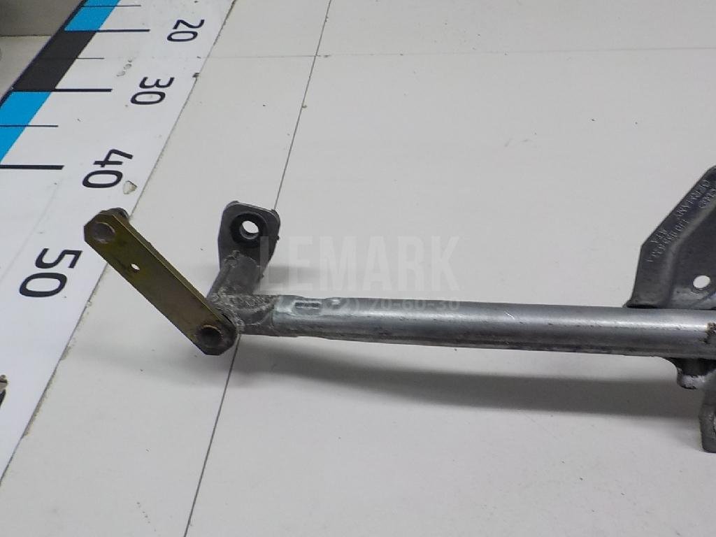 Трапеция стеклоочистителей