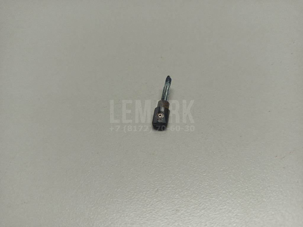 Форсунка омывателя зад стекла