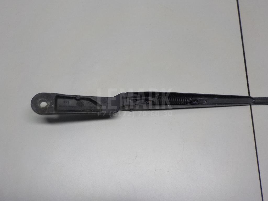 Поводок стеклоочистителя передний левый