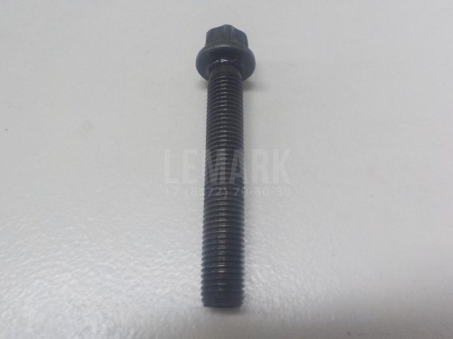 Болт шатунный