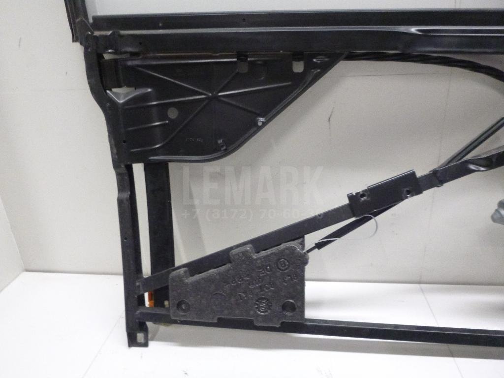 Стеклоподъемник электр. передний левый