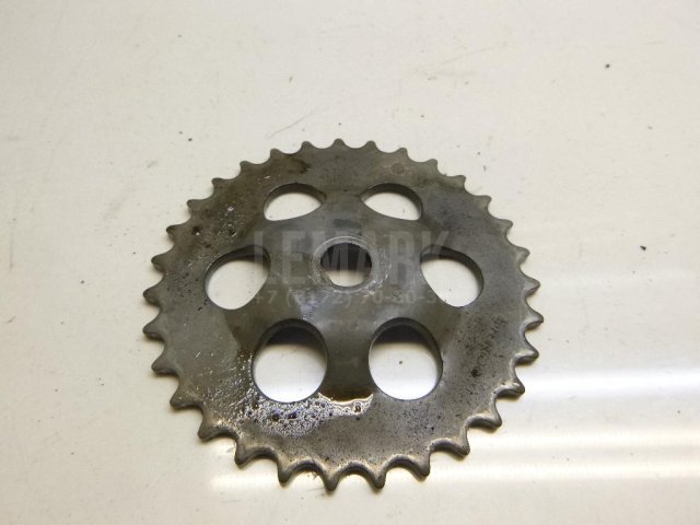 Шестерня привода масляного насоса