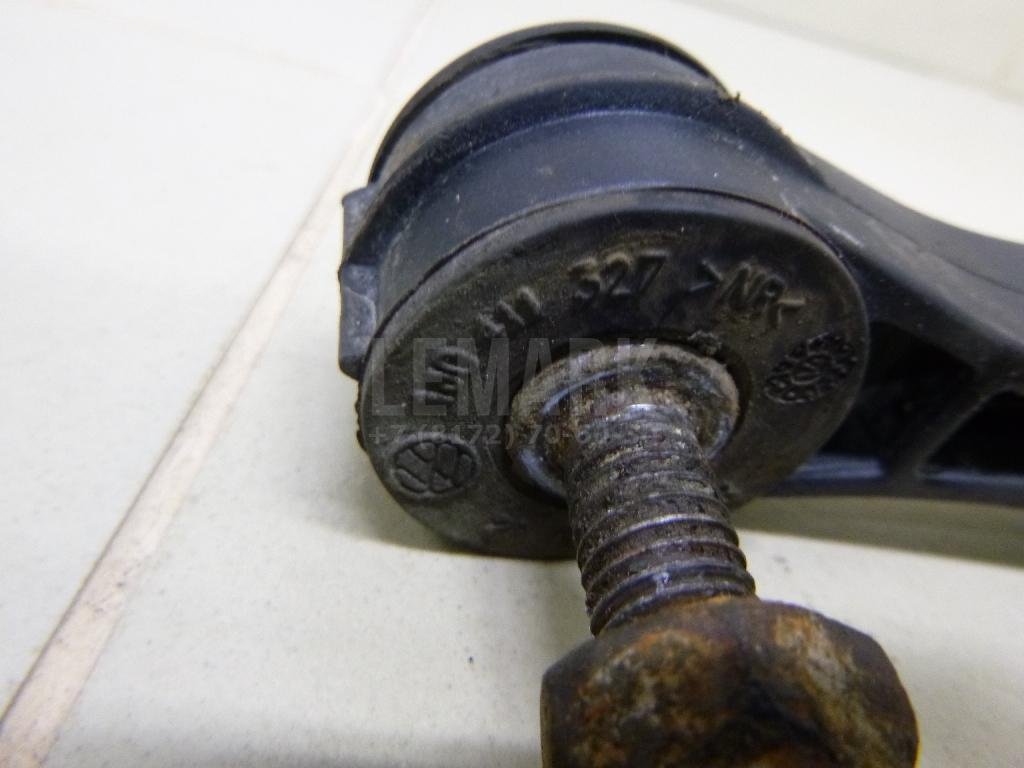 Стойка переднего стабилизатора