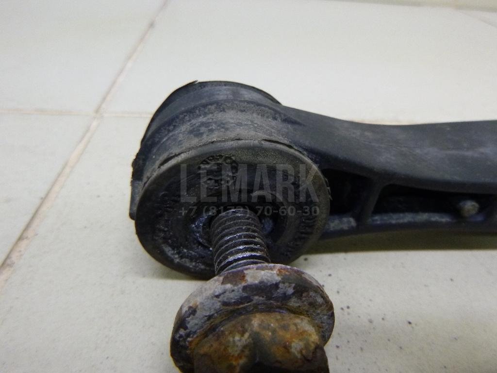 Стойка переднего стабилизатора