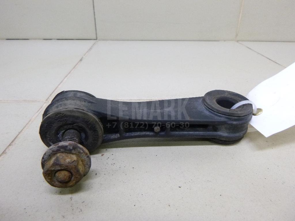 Стойка переднего стабилизатора