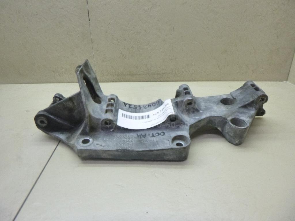 Кронштейн генератора