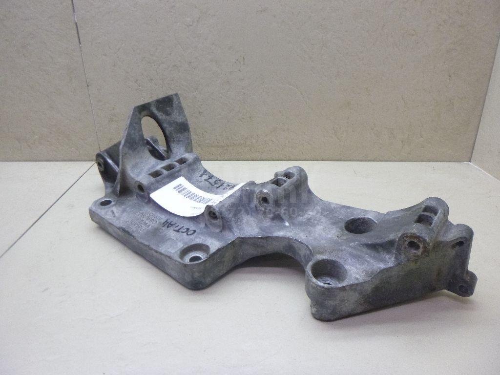 Кронштейн генератора