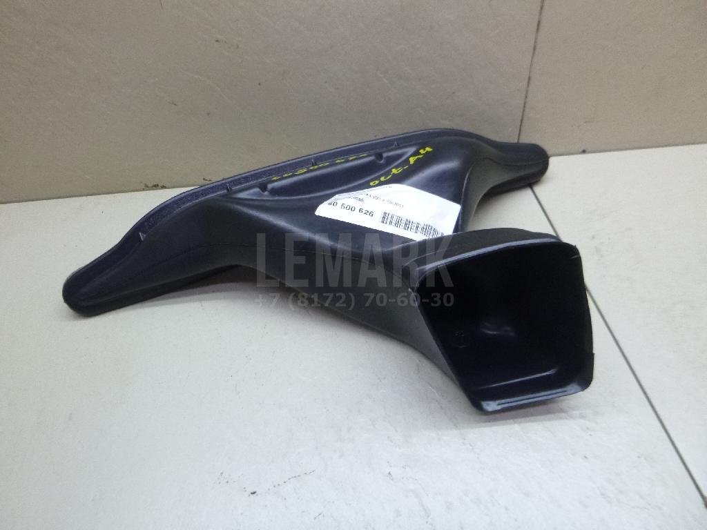 Воздуховод отопителя