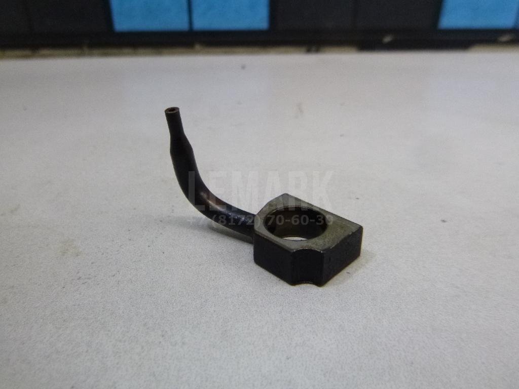 Форсунка масляная для  Audi 80/90 [B4] 1991-1995