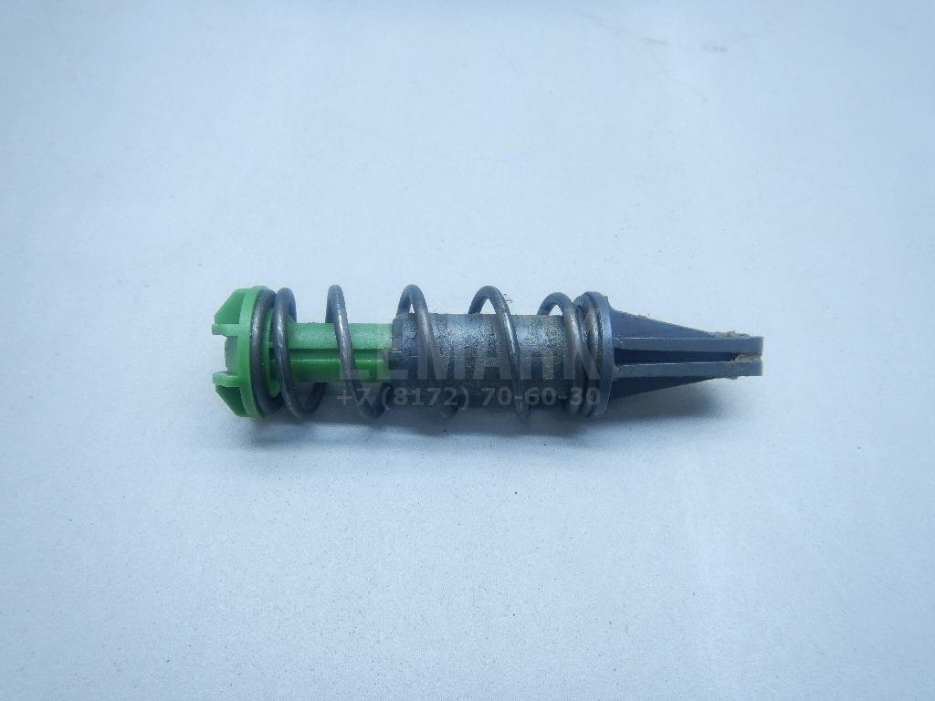 Пружина педали сцепления