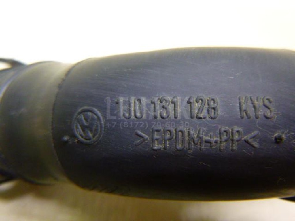 Патрубок воздушного фильтра