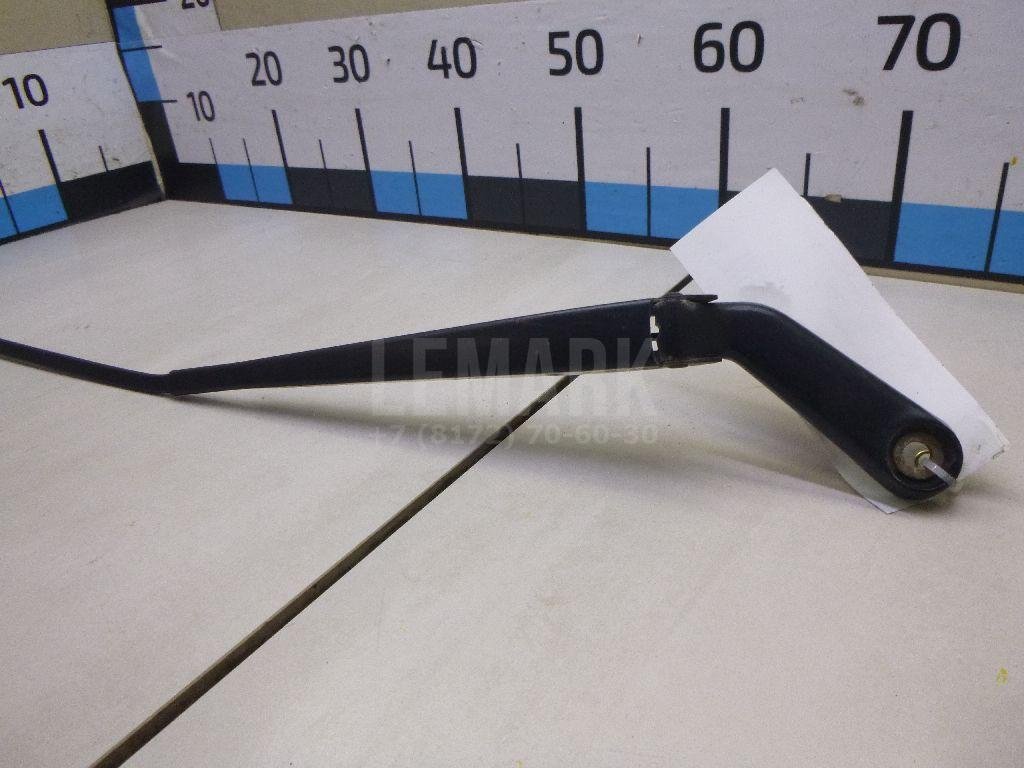 Поводок стеклоочистителя передний правый