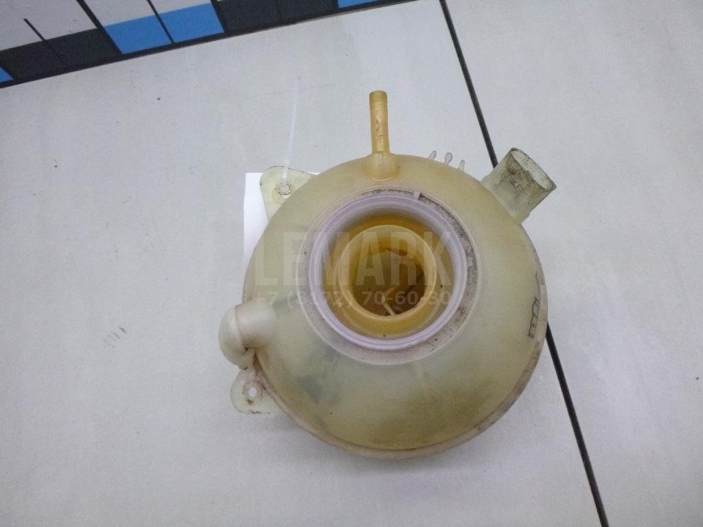 Бачок расширительный