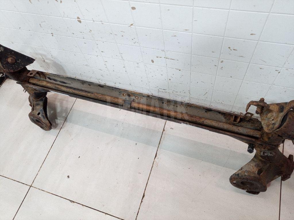 Балка задняя