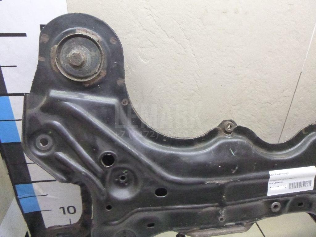 Балка подмоторная