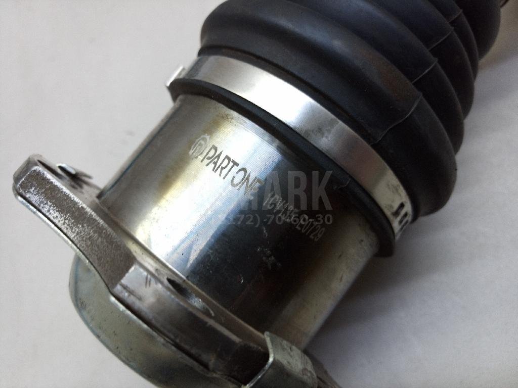 Полуось передняя правая