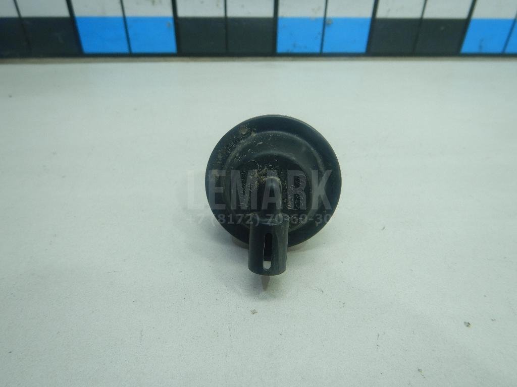 Клапан вакуумный