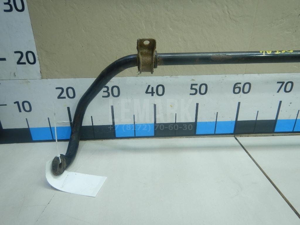 Стабилизатор передний